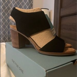 Toms black Majorca shoe size 11